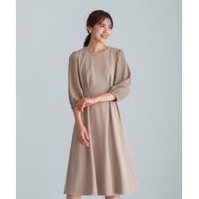 エミリアン(Emilyan)の洗えて動けるワーママワンピ【手洗いできるハイストレッチジョーゼット】美フレアワンピース