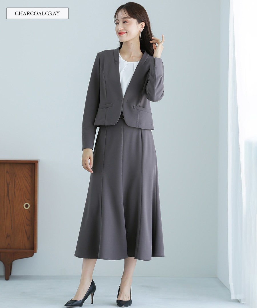 新品・ホワイトジョーラ・ワーママスーツ・ グレージュМサイズ　エミリアン　入学式 SALE35％OFF】【洗濯機OK♪ストレッチで動きやすい♪シワになり