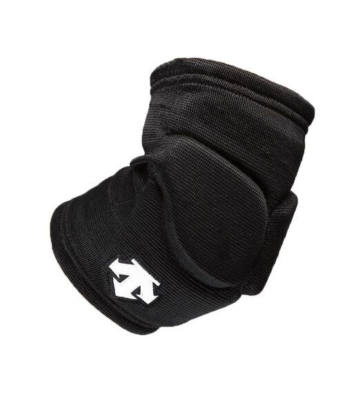 [}C]o[T|[^[ G{[pbhipj/fTgidescentej BLK