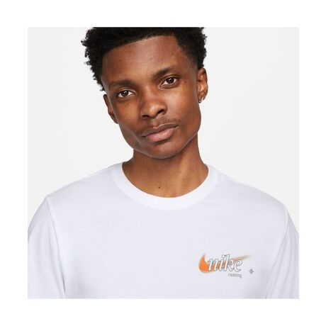 [^ԁF71322424]Nike Dri-FIT<br ^>Mens Running T-Shirt<br ^>Were always looking for that extra edge. That extra advantage to be our best. Inspired by heat-mapping and visualizing data the Nike Dri-FIT running tee shows were forever ahead of the game. Smooth sweat-wicking fabric helps you stay fresh while putting in that work with each well-earned mile.<br ^><br ^>Nike Dri-FIT technology moves sweat away from your skin for quicker evaporation helping you stay dry and comfortable.<br ^>Smooth jersey knit fabric is lightweight and breathable.<br ^>Classic fit gives a relaxed feel that sits slightly off the body.<br ^><br ^><b> More Details <^b><ul><li>57 cotton^43 polyester<^li><li>Machine wash<^li><li>Imported<^li><^ul>57 COTTON<br ^>43 POLYESTER jO TVc[J[iԁFFJ2361-100