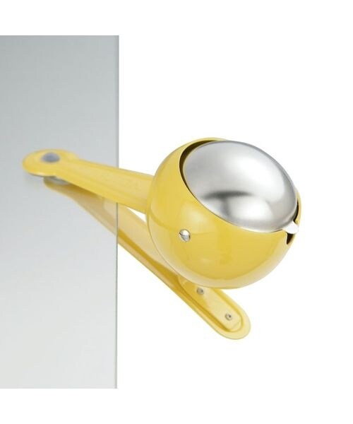 [EL[ȆObY WINDPROOF CLIP ASHTRAY YELLOW iEBh YELLOW