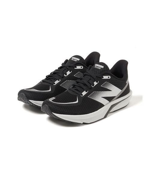 [�}���C]��ʃ����i�[ DynaSoft Flash v7/�j���[�o�����X�inew balance�j BLACK