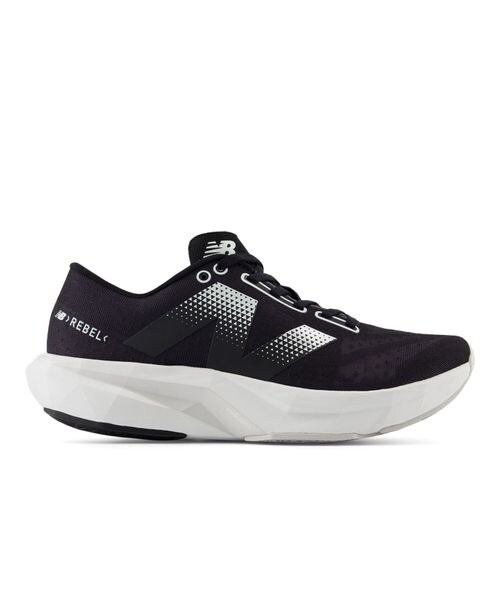 [}C]ʃi[ FuelCell Rebel v4/j[oXinew balancej BLACK