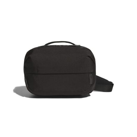 [^ԁF0002JRZ1503]m[gPCKi𐮗ĎobOB̒ʋ΁EʊwT̏s܂ŁÃAfB_X NX{fBobO΁AqɂȂȂB̃Rp[ggƃtg̃Wbv|PbgɁAfoCXAAJ[hȂǂ̃ACe𕪂Ď[Ă΁AKvȃACeɌĎoBMdi𒆂ɂ肵܂A2EFCWbv𑕔B̐iɂ́ATCNfނ50ȏgpĂBꂽȋfނ[X邱ƂŁAS~̗ʁA肠鎑ւ̈ˑAăAfB_Xĩtbgvg炷ƂɂȂB[J[iԁFJRZ15 IT2070