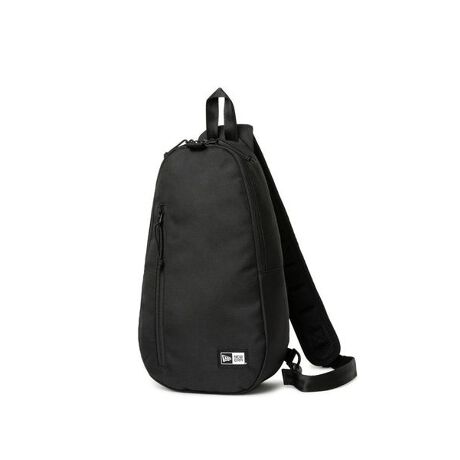 [^ԁF85980985]EǂłΉ\ȃV_[obOBfC[AEghA܂ŁAlXȃV[Ŋ􂷂VvȃfUCBCi[tbN[|PbgȂǁA֐lj[GȂł͂̋@\𐏏ɔzB{fBɃtbOSCAEgBBody Bage:8L:410mm:220mms:100mm[J[iԁF14521373