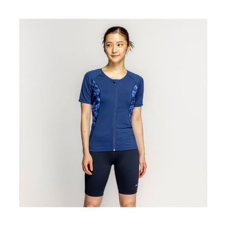 [^ԁF85658599]ꂩ琅j͂߂ɂ߁AZp[g^CṽtBbglXBrJo[鑳ƁẪCĂvgfUCBgbvX̓Wbp[tŒEȒPA߂h~̃Xibv{^ŃgbvXƃ{gX߂dlBuJbvtB{gX͗ntA߂̌҉19.5cm(MTCY)Bւ̂JTĂA؂Ȑlւ̃MtgT̕BVvȂ݊fUĆAȂ̖͂őɈoĂ܂B[J[iԁF2993145