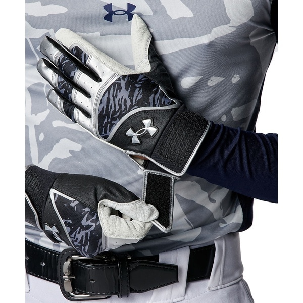 [�}���C]�x�[�X�{�[�� UA UNDENIABLE BATTING GLOVES/�A���_�[�A�[�}�[�iUNDER ARMOUR �j Black / Metallic Sil