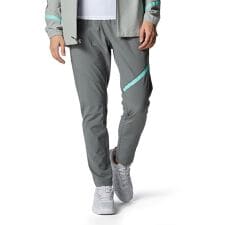 ﾚﾃﾞｨｰｽｱﾊﾟﾚﾙ UA WOVEN PANTS