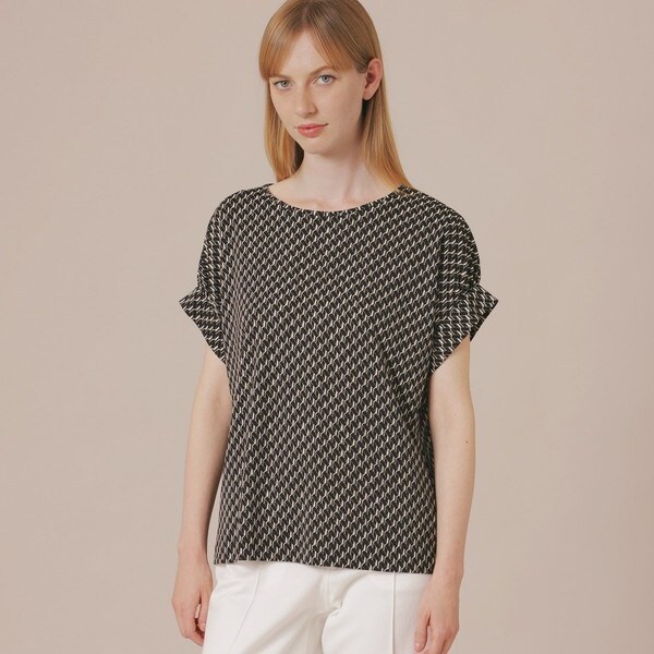 WEB・一部店舗限定】レインドロッププリントプルオーバー