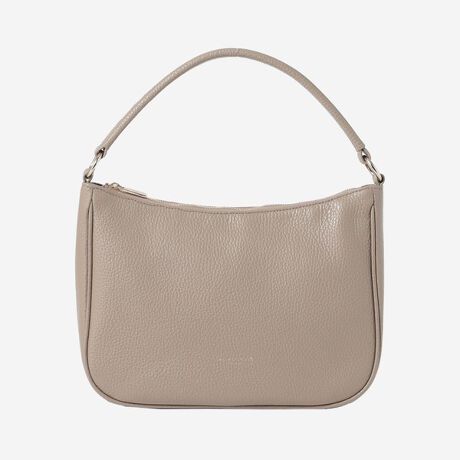 [^ԁFG5117570__]C^ÃG{XVNU[gpV_[obOłBVNU[̓\tgŏtĂڗɂ܂Bgт₨z̕KieʂAt@Xi[JȂ̂ňŜobOłBɂ̓_fB}S̃WJ[hgp|PbgPtĂ܂BƊAHrWlXAigȂǗlXȃV[łg܂BElɂ蒚JɍꂽMADE IN JAPAÑobOłB