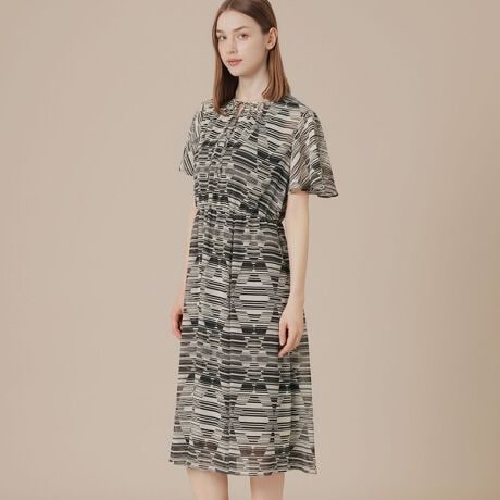 [^ԁFG5J02608__]yEHbVuzypV[Y:tEāzfސʂȕ\ƋCih[v̗kVtHłBWIgbNȃ{[_[vg̒ɌMACKINTOSH LONDOÑS|CgłBTCYɂẮAdl̃TCYLڂĂǍ덷oꍇ܂̂ŗ\߂BfUC|Cg̘rݍނ悤ȃX[ufUCƃtBbg&tÃVGbgs[XłBEGXgɂ̓SgpĂ̂ŒSnǂAقǗǂƊȂfC[g₷ACełBA_[hXtłBfނ̃uEX(i:G5M01608)pӂĂ܂B̏i̓TvŎBesĂ܂Bۂ̏iƃC[WAdlقȂꍇ܂̂ŗ\߂B