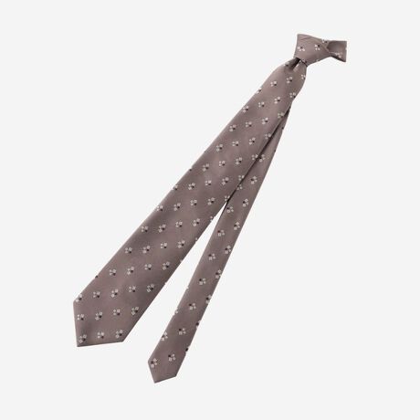 [^ԁFG1820608__]ñx[Xɏ΂NVbNȈۂ̃^CłBՂƂgŃ`[t𗧑̓Iɕ\ĂANXY܂B