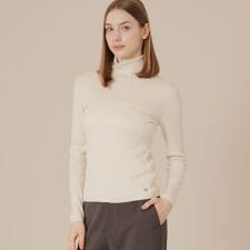 【Precious12月号/婦人画報11月号掲載】クリアーニットタートルネックプルオーバー