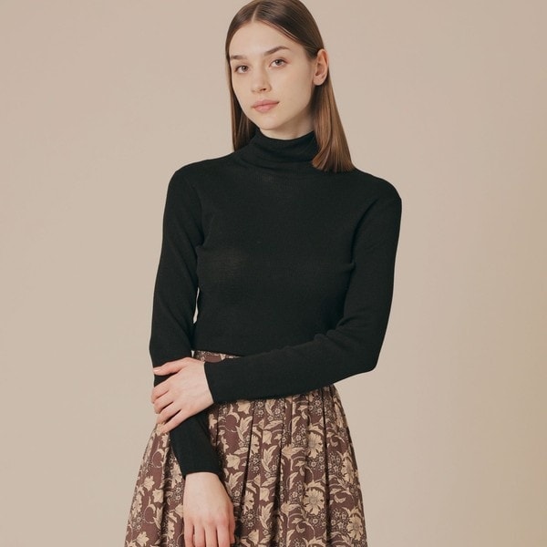 【Precious12月号/婦人画報11月号掲載】クリアーニットタートルネックプルオーバー