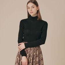 【Precious12月号/婦人画報11月号掲載】クリアーニットタートルネックプルオーバー