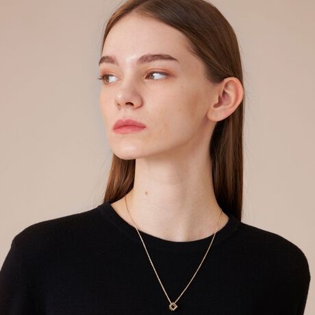 [^ԁFG5V04672__]L[u^̃^`[`F[ɒʂlbNXłBVvŃ_ȃfUCŗlXȕɍ킹₷AIɂg܂BJjJAWX^[`F[̂DȈʒuɗ߂邱Ƃɂ蒷𒲐߂ł悤ɂȂĂ܂BjbPt[̃bL{Ă܂