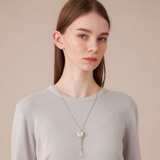 パールチェーンネックレス