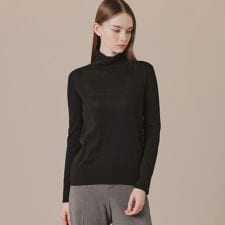 【SUPER FINE LAB.】メルテッドサウラコットンタートルネックプルオーバー