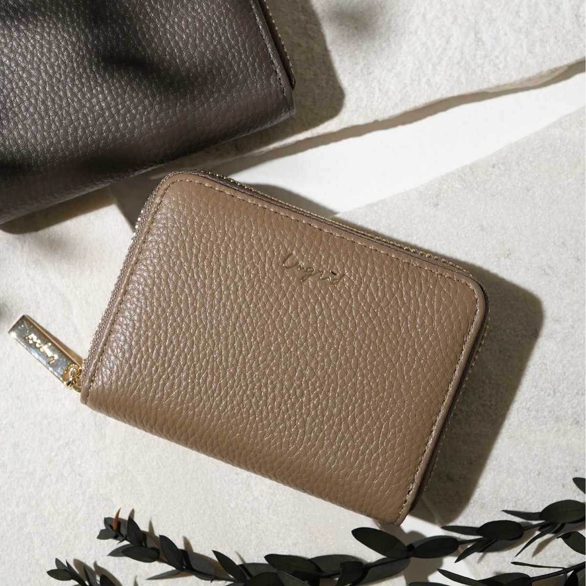 EMPIRE エンパイア シグネチャーロゴ スナップ ビルフォール 二つ折り財布 EMPIRE エンパイア シグネチャーロゴ スナップ コイン ビル