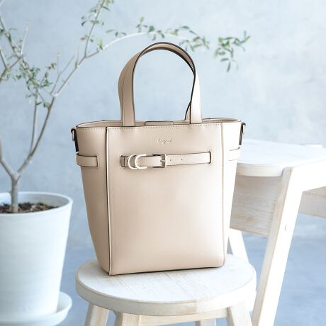 [^:UNG-54050B]|Cg̃xgfUCȂꂽlog[gobO߂̃TCYŃR[f̃|CgɁȂǂCɂȂɂV{H{ĂAyʂŏ_炩fނgĂ邽ߕig₷Aoɂ҂̃ACełBO\ȃV_[xgĂ̂ŁAnhX^CAV_[X^C2wayłgp܂BJWAɂꂢ߂ɂg₷ALV[Ŋ􂵂܂Bi̐F́ABeꏊ̂ȂǂɂFČꍇ܂B܂Aql̂gPCj^[ȂǂɂAFČꍇ܂B炩߂̏ゲB