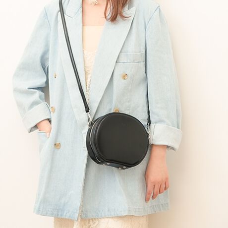 [^:UNG-54200B]gтɈNfUCی`̃tHۓIłȂꂽloV_[obO߂̃TCYŃR[f̃|CgɁubN̓VvȃJ[AL̓Of[VꂽJ[Ŏdグ2FWJB傫Ĵŉו̏oX[Yɂł܂B|PbgĂ̂ŏ̎dG̗ǂn̂fފŃJWAɂꂢ߂ɂg₷ALV[Ŋ􂵂܂Bi̐F́ABeꏊ̂ȂǂɂFČꍇ܂B܂Aql̂gPCj^[ȂǂɂAFČꍇ܂B炩߂̏ゲB