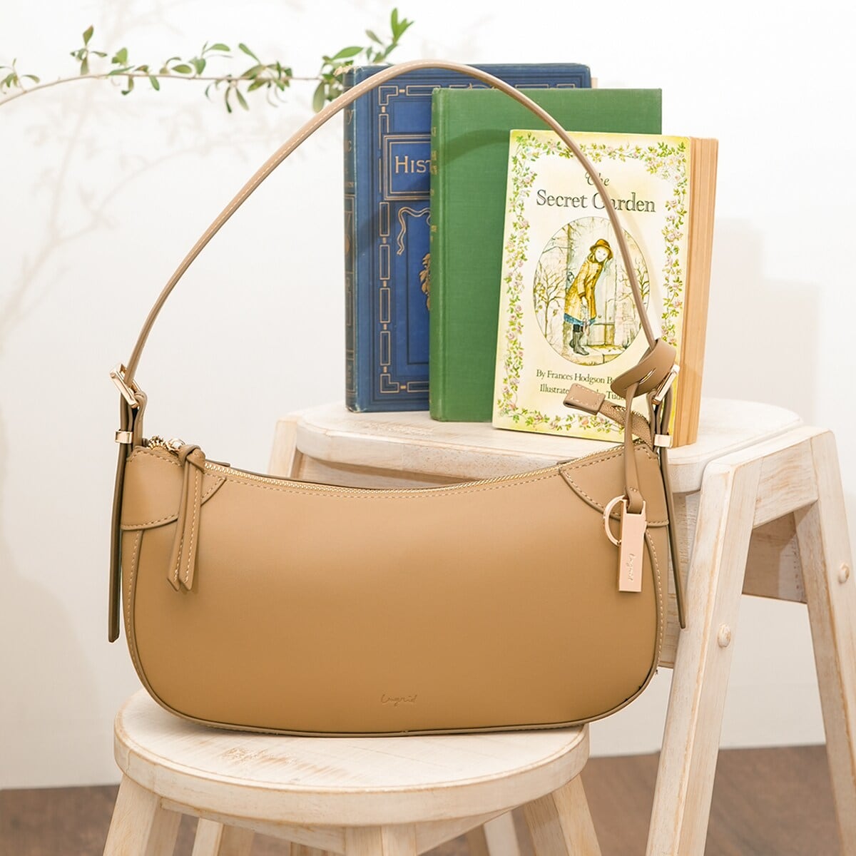 [�}���C]�yUngrid/�A���O���b�h�z �V���v���X���[�X �v���[�g�`���[���t�~�h���V�����_�[�o�b�O/�A���O���b�h�iUngrid�j �_�[�N�x�[�W��