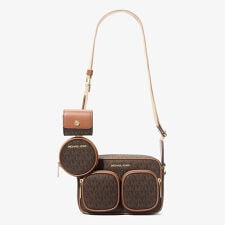 JET SET ITEM クロスボディ ウィズ テックアタッチ ミディアム - MKシグネチャー