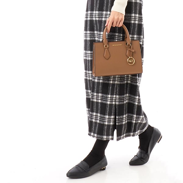 HYDE ぺブル サッチェル スモール | マイケル・コース(Michael