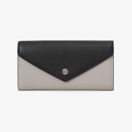 [^:35F4STVE7T2633]}CPER[X́Anƍt@bVAV[Ŋ􂷂sIŃX|[eB[ȃRNVWJ郉CtX^CEuhłBOWA[ȁgJet Set Lifehe[}ɁAmIŐꂽƒSn̗ǂŃN̓o܂Bi͂̍ۂ̔[íAؖ鏑ނƂĂ؂Ƌɑ؂ɕۊǂĉiCȂǂ̍ۂɕKvƂȂ܂j@i摜̐FEdlɂāEg̃j^[X}[gtH̋@EݒȀƖȂǂɂAۂ̏iƐF̍ꍇ܂BEi摜̓TvBeĂ܂Bۂ̏iƁAp[cȂǂ̈ꕔdlɍꍇ܂BEiɂāFْfӏɂAi_ƂɃp^[()قȂ̂܂BEvgpiɂāFْfӏɂAIɎɎ኱̍ꍇ܂B