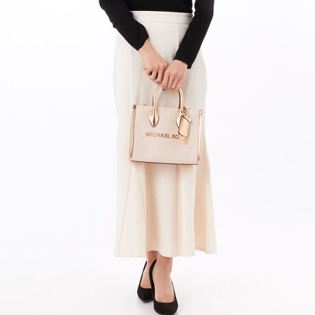 [^:35S5G7ZC1M705]}CPER[X́Anƍt@bVAV[Ŋ􂷂sIŃX|[eB[ȃRNVWJ郉CtX^CEuhłBOWA[ȁgJet Set Lifehe[}ɁAmIŐꂽƒSn̗ǂŃN̓o܂Bi͂̍ۂ̔[íAؖ鏑ނƂĂ؂Ƌɑ؂ɕۊǂĉiCȂǂ̍ۂɕKvƂȂ܂j@i摜̐FEdlɂāEg̃j^[X}[gtH̋@EݒȀƖȂǂɂAۂ̏iƐF̍ꍇ܂BEi摜̓TvBeĂ܂Bۂ̏iƁAp[cȂǂ̈ꕔdlɍꍇ܂BEiɂāFْfӏɂAi_ƂɃp^[()قȂ̂܂BEvgpiɂāFْfӏɂAIɎɎ኱̍ꍇ܂B