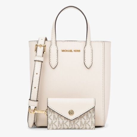 [^:35F4G2VC0T2171]ꂽVGbgɃTtBA[mU[ŎdĂApȃX^C˔VINCENT TtBA[mU[ NX{fB EBY J[hP[X GNXgX[B֗ŎO\ȃJ[hP[XAǂȃR[fBl[gɂ}b`^CXȃbNłBi͂̍ۂ̔[íAؖ鏑ނƂĂ؂Ƌɑ؂ɕۊǂĉiCȂǂ̍ۂɕKvƂȂ܂j@i摜̐FEdlɂāEg̃j^[X}[gtH̋@EݒȀƖȂǂɂAۂ̏iƐF̍ꍇ܂BEi摜̓TvBeĂ܂Bۂ̏iƁAp[cȂǂ̈ꕔdlɍꍇ܂BEiɂāFْfӏɂAi_ƂɃp^[()قȂ̂܂BEvgpiɂāFْfӏɂAIɎɎ኱̍ꍇ܂B