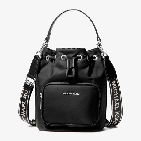 [^:35T5S5FM1C1]}CPER[X́Anƍt@bVAV[Ŋ􂷂sIŃX|[eB[ȃRNVWJ郉CtX^CEuhłBOWA[ȁgJet Set Lifehe[}ɁAmIŐꂽƒSn̗ǂŃN̓o܂Bi͂̍ۂ̔[íAؖ鏑ނƂĂ؂Ƌɑ؂ɕۊǂĉiCȂǂ̍ۂɕKvƂȂ܂jV[Yɂ荏ACjOp[cȂǂ̈ꕔdl摜ƈقȂꍇ܂B@i摜̐FEdlɂāEg̃j^[X}[gtH̋@EݒȀƖȂǂɂAۂ̏iƐF̍ꍇ܂BEi摜̓TvBeĂ܂Bۂ̏iƁAp[cȂǂ̈ꕔdlɍꍇ܂BEiɂāFْfӏɂAi_ƂɃp^[()قȂ̂܂BEvgpiɂāFْfӏɂAIɎɎ኱̍ꍇ܂B