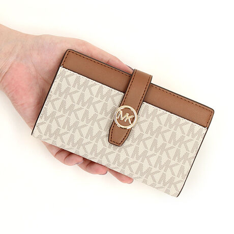 [^:35T5GGRF8B150]}CPER[X́Anƍt@bVAV[Ŋ􂷂sIŃX|[eB[ȃRNVWJ郉CtX^CEuhłBOWA[ȁgJet Set Lifehe[}ɁAmIŐꂽƒSn̗ǂŃN̓o܂Bi͂̍ۂ̔[íAؖ鏑ނƂĂ؂Ƌɑ؂ɕۊǂĉiCȂǂ̍ۂɕKvƂȂ܂j@i摜̐FEdlɂāEg̃j^[X}[gtH̋@EݒȀƖȂǂɂAۂ̏iƐF̍ꍇ܂BEi摜̓TvBeĂ܂Bۂ̏iƁAp[cȂǂ̈ꕔdlɍꍇ܂BEiɂāFْfӏɂAi_ƂɃp^[()قȂ̂܂BEvgpiɂāFْfӏɂAIɎɎ኱̍ꍇ܂B