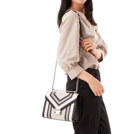 [^:35R4SWHL6Y2633]}CPER[X́Anƍt@bVAV[Ŋ􂷂sIŃX|[eB[ȃRNVWJ郉CtX^CEuhłBOWA[ȁgJet Set Lifehe[}ɁAmIŐꂽƒSn̗ǂŃN̓o܂Bi͂̍ۂ̔[íAؖ鏑ނƂĂ؂Ƌɑ؂ɕۊǂĉiCȂǂ̍ۂɕKvƂȂ܂j@i摜̐FEdlɂāEg̃j^[X}[gtH̋@EݒȀƖȂǂɂAۂ̏iƐF̍ꍇ܂BEi摜̓TvBeĂ܂Bۂ̏iƁAp[cȂǂ̈ꕔdlɍꍇ܂BEiɂāFْfӏɂAi_ƂɃp^[()قȂ̂܂BEvgpiɂāFْfӏɂAIɎɎ኱̍ꍇ܂B