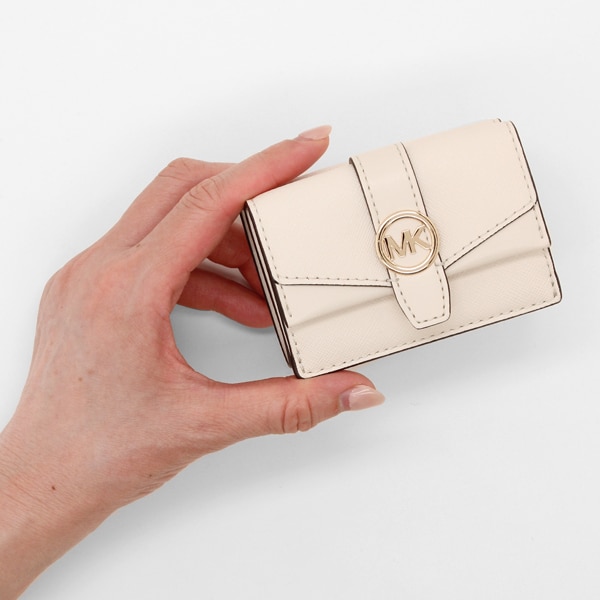 [}C]GREENWICH XS FLAP TRIFOLD EHbg/}CPER[XiMichael Korsj CgN[