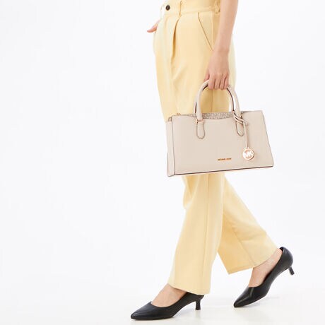 [^:35F5G4XS2L2171]}CPER[X́Anƍt@bVAV[Ŋ􂷂sIŃX|[eB[ȃRNVWJ郉CtX^CEuhłBOWA[ȁgJet Set Lifehe[}ɁAmIŐꂽƒSn̗ǂŃN̓o܂Bi͂̍ۂ̔[íAؖ鏑ނƂĂ؂Ƌɑ؂ɕۊǂĉiCȂǂ̍ۂɕKvƂȂ܂j@i摜̐FEdlɂāEg̃j^[X}[gtH̋@EݒȀƖȂǂɂAۂ̏iƐF̍ꍇ܂BEi摜̓TvBeĂ܂Bۂ̏iƁAp[cȂǂ̈ꕔdlɍꍇ܂BEiɂāFْfӏɂAi_ƂɃp^[()قȂ̂܂BEvgpiɂāFْfӏɂAIɎɎ኱̍ꍇ܂B