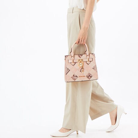 [^:35F5GHMS1U7278]}CPER[X́Anƍt@bVAV[Ŋ􂷂sIŃX|[eB[ȃRNVWJ郉CtX^CEuhłBOWA[ȁgJet Set Lifehe[}ɁAmIŐꂽƒSn̗ǂŃN̓o܂Bi͂̍ۂ̔[íAؖ鏑ނƂĂ؂Ƌɑ؂ɕۊǂĉiCȂǂ̍ۂɕKvƂȂ܂j@i摜̐FEdlɂāEg̃j^[X}[gtH̋@EݒȀƖȂǂɂAۂ̏iƐF̍ꍇ܂BEi摜̓TvBeĂ܂Bۂ̏iƁAp[cȂǂ̈ꕔdlɍꍇ܂BEiɂāFْfӏɂAi_ƂɃp^[()قȂ̂܂BEvgpiɂāFْfӏɂAIɎɎ኱̍ꍇ܂B