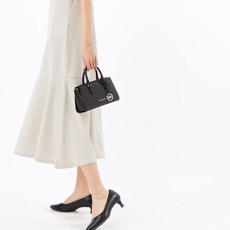 [^:35F5S4XM1B1]}CPER[X́Anƍt@bVAV[Ŋ􂷂sIŃX|[eB[ȃRNVWJ郉CtX^CEuhłBOWA[ȁgJet Set Lifehe[}ɁAmIŐꂽƒSn̗ǂŃN̓o܂Bi͂̍ۂ̔[íAؖ鏑ނƂĂ؂Ƌɑ؂ɕۊǂĉiCȂǂ̍ۂɕKvƂȂ܂j@i摜̐FEdlɂāEg̃j^[X}[gtH̋@EݒȀƖȂǂɂAۂ̏iƐF̍ꍇ܂BEi摜̓TvBeĂ܂Bۂ̏iƁAp[cȂǂ̈ꕔdlɍꍇ܂BEiɂāFْfӏɂAi_ƂɃp^[()قȂ̂܂BEvgpiɂāFْfӏɂAIɎɎ኱̍ꍇ܂B