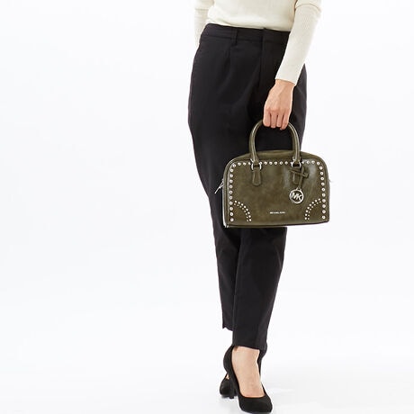 [^:35F5S7OS6Y310]}CPER[X́Anƍt@bVAV[Ŋ􂷂sIŃX|[eB[ȃRNVWJ郉CtX^CEuhłBOWA[ȁgJet Set Lifehe[}ɁAmIŐꂽƒSn̗ǂŃN̓o܂Bi͂̍ۂ̔[íAؖ鏑ނƂĂ؂Ƌɑ؂ɕۊǂĉiCȂǂ̍ۂɕKvƂȂ܂j@i摜̐FEdlɂāEg̃j^[X}[gtH̋@EݒȀƖȂǂɂAۂ̏iƐF̍ꍇ܂BEi摜̓TvBeĂ܂Bۂ̏iƁAp[cȂǂ̈ꕔdlɍꍇ܂BEiɂāFْfӏɂAi_ƂɃp^[()قȂ̂܂BEvgpiɂāFْfӏɂAIɎɎ኱̍ꍇ܂B