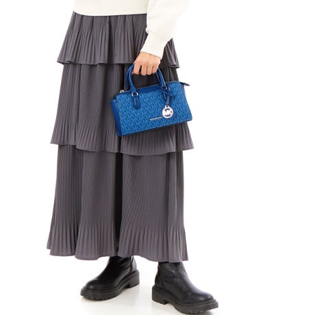 [^:35F5S4XM1V3502]}CPER[X́Anƍt@bVAV[Ŋ􂷂sIŃX|[eB[ȃRNVWJ郉CtX^CEuhłBOWA[ȁgJet Set Lifehe[}ɁAmIŐꂽƒSn̗ǂŃN̓o܂Bi͂̍ۂ̔[íAؖ鏑ނƂĂ؂Ƌɑ؂ɕۊǂĉiCȂǂ̍ۂɕKvƂȂ܂j@i摜̐FEdlɂāEg̃j^[X}[gtH̋@EݒȀƖȂǂɂAۂ̏iƐF̍ꍇ܂BEi摜̓TvBeĂ܂Bۂ̏iƁAp[cȂǂ̈ꕔdlɍꍇ܂BEiɂāFْfӏɂAi_ƂɃp^[()قȂ̂܂BEvgpiɂāFْfӏɂAIɎɎ኱̍ꍇ܂B