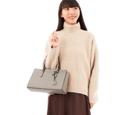 [^:35F5S4XS2L35]}CPER[X́Anƍt@bVAV[Ŋ􂷂sIŃX|[eB[ȃRNVWJ郉CtX^CEuhłBOWA[ȁgJet Set Lifehe[}ɁAmIŐꂽƒSn̗ǂŃN̓o܂Bi͂̍ۂ̔[íAؖ鏑ނƂĂ؂Ƌɑ؂ɕۊǂĉiCȂǂ̍ۂɕKvƂȂ܂j@i摜̐FEdlɂāEg̃j^[X}[gtH̋@EݒȀƖȂǂɂAۂ̏iƐF̍ꍇ܂BEi摜̓TvBeĂ܂Bۂ̏iƁAp[cȂǂ̈ꕔdlɍꍇ܂BEiɂāFْfӏɂAi_ƂɃp^[()قȂ̂܂BEvgpiɂāFْfӏɂAIɎɎ኱̍ꍇ܂B