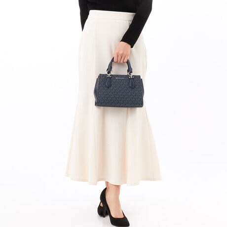 [^:35F5S6AM1B1587]}CPER[X́Anƍt@bVAV[Ŋ􂷂sIŃX|[eB[ȃRNVWJ郉CtX^CEuhłBOWA[ȁgJet Set Lifehe[}ɁAmIŐꂽƒSn̗ǂŃN̓o܂Bi͂̍ۂ̔[íAؖ鏑ނƂĂ؂Ƌɑ؂ɕۊǂĉiCȂǂ̍ۂɕKvƂȂ܂j@i摜̐FEdlɂāEg̃j^[X}[gtH̋@EݒȀƖȂǂɂAۂ̏iƐF̍ꍇ܂BEi摜̓TvBeĂ܂Bۂ̏iƁAp[cȂǂ̈ꕔdlɍꍇ܂BEiɂāFْfӏɂAi_ƂɃp^[()قȂ̂܂BEvgpiɂāFْfӏɂAIɎɎ኱̍ꍇ܂B