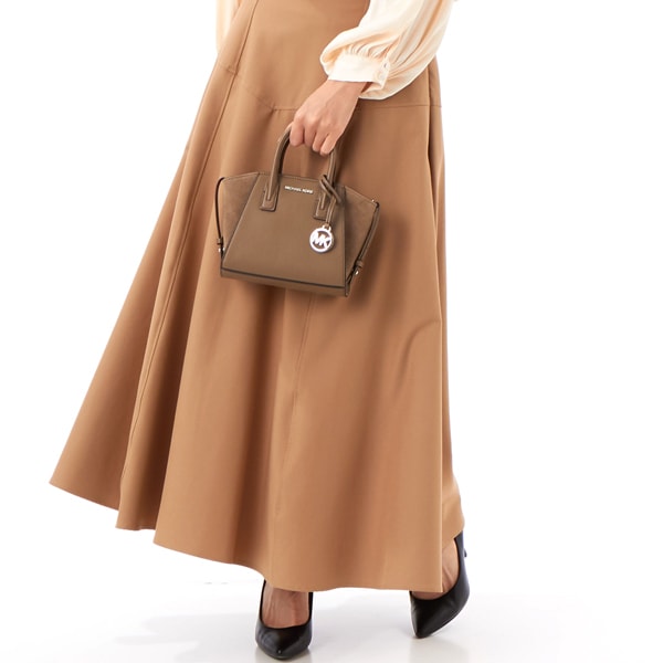 MICHAEL KORS GIGI ペブルドレザー クロスボディ GIGI ペブルドレザー クロスボディ エクストラスモール
