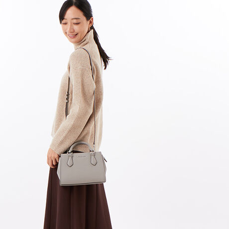 [^:35R6S6AM1L35]}CPER[X́Anƍt@bVAV[Ŋ􂷂sIŃX|[eB[ȃRNVWJ郉CtX^CEuhłBOWA[ȁgJet Set Lifehe[}ɁAmIŐꂽƒSn̗ǂŃN̓o܂Bi͂̍ۂ̔[íAؖ鏑ނƂĂ؂Ƌɑ؂ɕۊǂĉiCȂǂ̍ۂɕKvƂȂ܂j@i摜̐FEdlɂāEg̃j^[X}[gtH̋@EݒȀƖȂǂɂAۂ̏iƐF̍ꍇ܂BEi摜̓TvBeĂ܂Bۂ̏iƁAp[cȂǂ̈ꕔdlɍꍇ܂BEiɂāFْfӏɂAi_ƂɃp^[()قȂ̂܂BEvgpiɂāFْfӏɂAIɎɎ኱̍ꍇ܂B