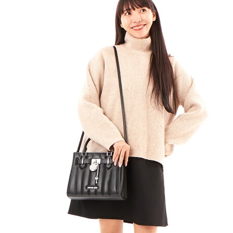 [^:35R6SHMS1V1]}CPER[X́Anƍt@bVAV[Ŋ􂷂sIŃX|[eB[ȃRNVWJ郉CtX^CEuhłBOWA[ȁgJet Set Lifehe[}ɁAmIŐꂽƒSn̗ǂŃN̓o܂Bi͂̍ۂ̔[íAؖ鏑ނƂĂ؂Ƌɑ؂ɕۊǂĉiCȂǂ̍ۂɕKvƂȂ܂j@i摜̐FEdlɂāEg̃j^[X}[gtH̋@EݒȀƖȂǂɂAۂ̏iƐF̍ꍇ܂BEi摜̓TvBeĂ܂Bۂ̏iƁAp[cȂǂ̈ꕔdlɍꍇ܂BEiɂāFْfӏɂAi_ƂɃp^[()قȂ̂܂BEvgpiɂāFْfӏɂAIɎɎ኱̍ꍇ܂B