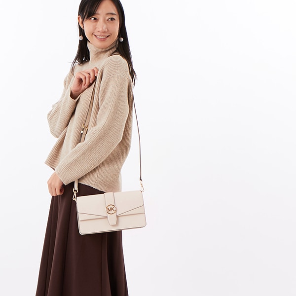 GREENWICH MD FLAP SHLDR ショルダーバッグ | マイケル・コース