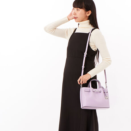 [^:35S5S2ZS5T2139]}CPER[X́Anƍt@bVAV[Ŋ􂷂sIŃX|[eB[ȃRNVWJ郉CtX^CEuhłBOWA[ȁgJet Set Lifehe[}ɁAmIŐꂽƒSn̗ǂŃN̓o܂Bi͂̍ۂ̔[íAؖ鏑ނƂĂ؂Ƌɑ؂ɕۊǂĉiCȂǂ̍ۂɕKvƂȂ܂j@i摜̐FEdlɂāEg̃j^[X}[gtH̋@EݒȀƖȂǂɂAۂ̏iƐF̍ꍇ܂BEi摜̓TvBeĂ܂Bۂ̏iƁAp[cȂǂ̈ꕔdlɍꍇ܂BEiɂāFْfӏɂAi_ƂɃp^[()قȂ̂܂BEvgpiɂāFْfӏɂAIɎɎ኱̍ꍇ܂B