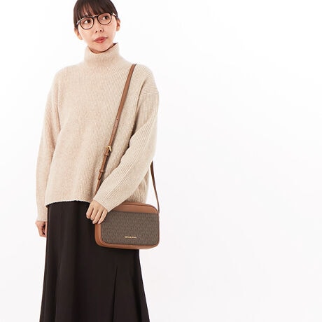 [^:35R6GTVC7B200]}CPER[X́Anƍt@bVAV[Ŋ􂷂sIŃX|[eB[ȃRNVWJ郉CtX^CEuhłBOWA[ȁgJet Set Lifehe[}ɁAmIŐꂽƒSn̗ǂŃN̓o܂Bi͂̍ۂ̔[íAؖ鏑ނƂĂ؂Ƌɑ؂ɕۊǂĉiCȂǂ̍ۂɕKvƂȂ܂j@i摜̐FEdlɂāEg̃j^[X}[gtH̋@EݒȀƖȂǂɂAۂ̏iƐF̍ꍇ܂BEi摜̓TvBeĂ܂Bۂ̏iƁAp[cȂǂ̈ꕔdlɍꍇ܂BEiɂāFْfӏɂAi_ƂɃp^[()قȂ̂܂BEvgpiɂāFْfӏɂAIɎɎ኱̍ꍇ܂B