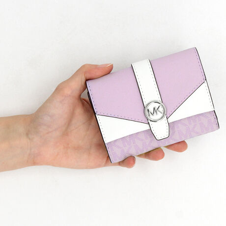 [^:35R6SGRE6B2139]}CPER[X́Anƍt@bVAV[Ŋ􂷂sIŃX|[eB[ȃRNVWJ郉CtX^CEuhłBOWA[ȁgJet Set Lifehe[}ɁAmIŐꂽƒSn̗ǂŃN̓o܂Bi͂̍ۂ̔[íAؖ鏑ނƂĂ؂Ƌɑ؂ɕۊǂĉiCȂǂ̍ۂɕKvƂȂ܂j@i摜̐FEdlɂāEg̃j^[X}[gtH̋@EݒȀƖȂǂɂAۂ̏iƐF̍ꍇ܂BEi摜̓TvBeĂ܂Bۂ̏iƁAp[cȂǂ̈ꕔdlɍꍇ܂BEiɂāFْfӏɂAi_ƂɃp^[()قȂ̂܂BEvgpiɂāFْfӏɂAIɎɎ኱̍ꍇ܂B