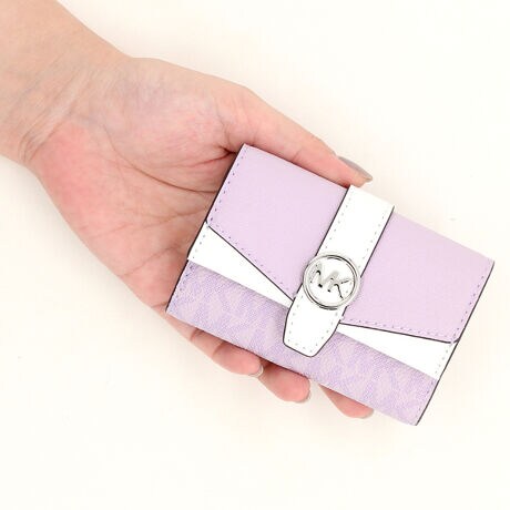 [^:35R6SGRK1B2139]}CPER[X́Anƍt@bVAV[Ŋ􂷂sIŃX|[eB[ȃRNVWJ郉CtX^CEuhłBOWA[ȁgJet Set Lifehe[}ɁAmIŐꂽƒSn̗ǂŃN̓o܂Bi͂̍ۂ̔[íAؖ鏑ނƂĂ؂Ƌɑ؂ɕۊǂĉiCȂǂ̍ۂɕKvƂȂ܂j@i摜̐FEdlɂāEg̃j^[X}[gtH̋@EݒȀƖȂǂɂAۂ̏iƐF̍ꍇ܂BEi摜̓TvBeĂ܂Bۂ̏iƁAp[cȂǂ̈ꕔdlɍꍇ܂BEiɂāFْfӏɂAi_ƂɃp^[()قȂ̂܂BEvgpiɂāFْfӏɂAIɎɎ኱̍ꍇ܂B